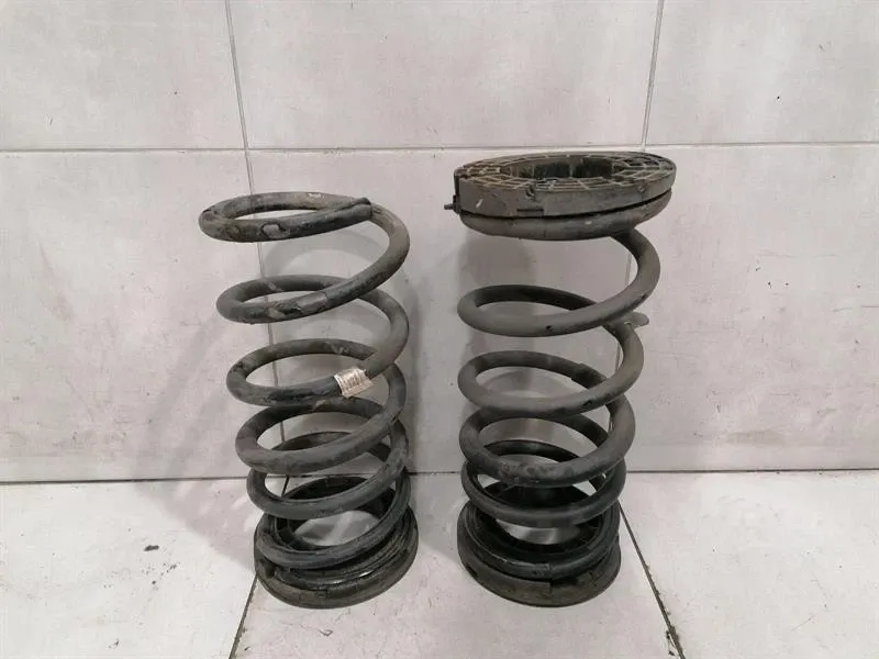 MERCEDES G W463A W464 18-24 G63 Coil Spring Rear A4633240400 Suspension Spring Hi-