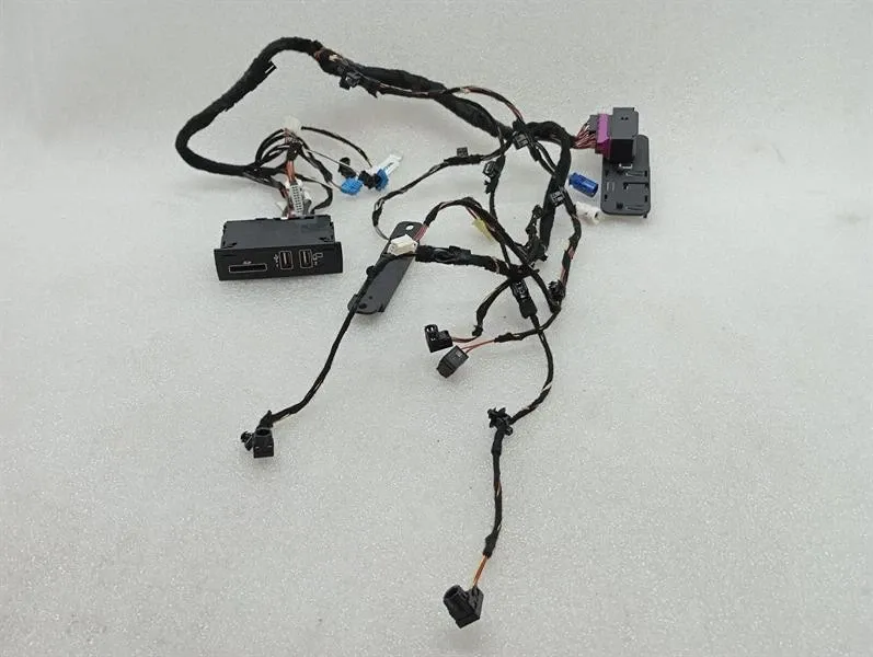 Mercedes G-Class W463A W464 18-24 Electronic Module A2228203026 ECU USB-