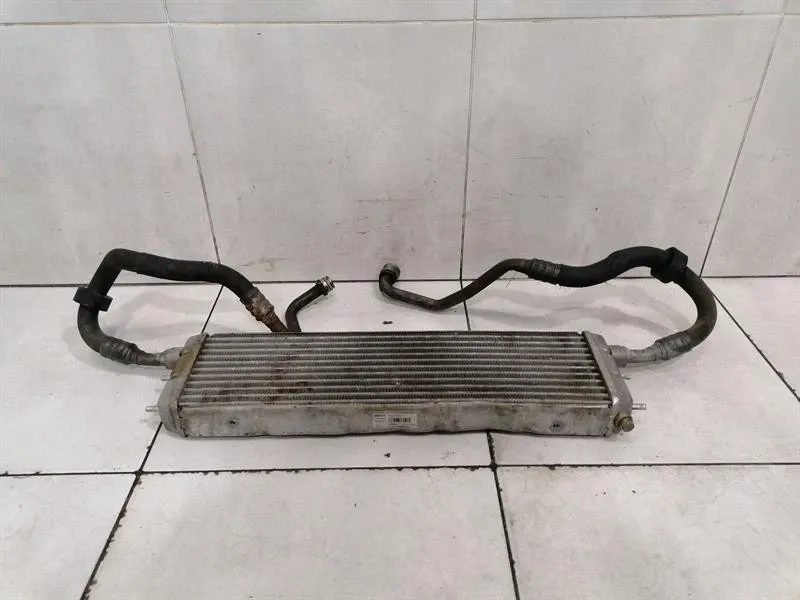 Mercedes ML W164 Engine Oil Cooler A1645000700 Oil Cooler Radiator A1561800182-