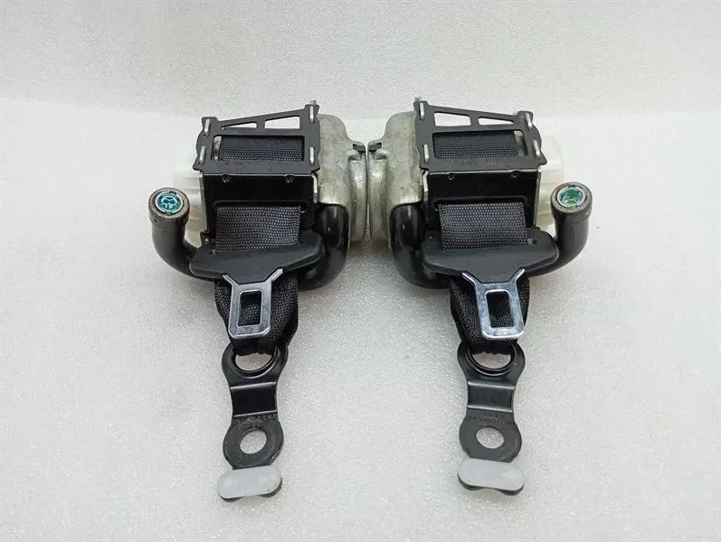 Mercedes C Class W205 rear seat belt A2058600685 set seat belt rear set-