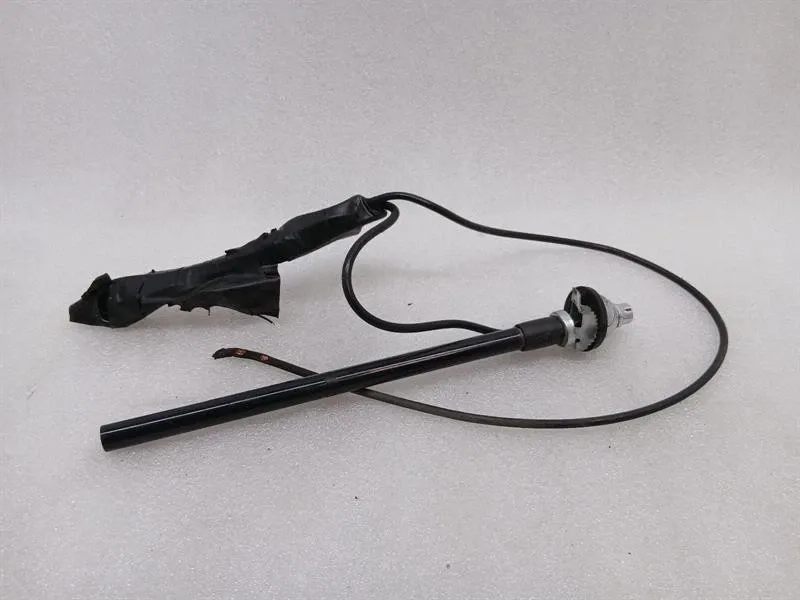 Aston Martin Vantage AM Series 3 1973-1978 Aerial / Antenna Aerial-