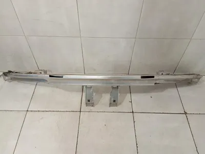 Audi R8 Type 42 V10 Spyder rear bumper beam 420807313 rear bumper carrier-