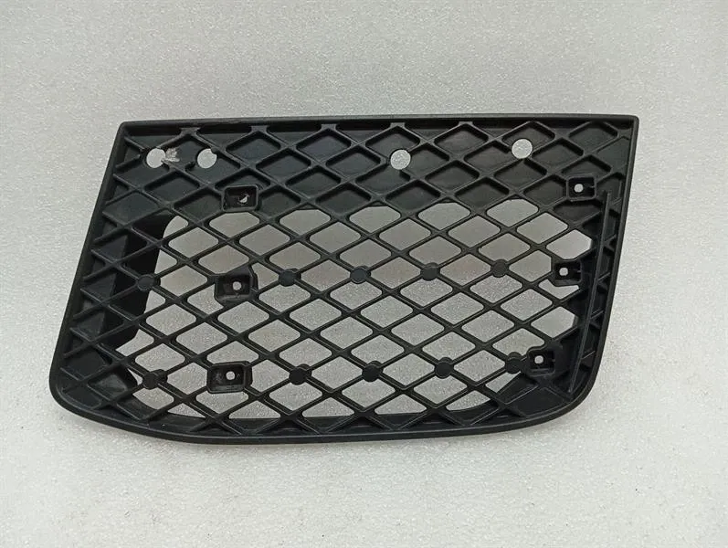 Audi R8 Type 42 V10 Spyder rear right grille 420807698D ventilation grille rear-