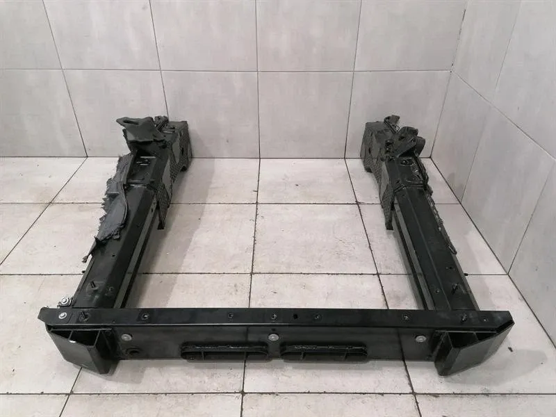 Chevrolet Corvette C7 Grand Sport Front Bumper Beam 84160849 Bumper Carrier -