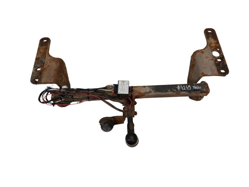 Towbar TOYOTA COROLLA X (E140, E150) (2006-2012)