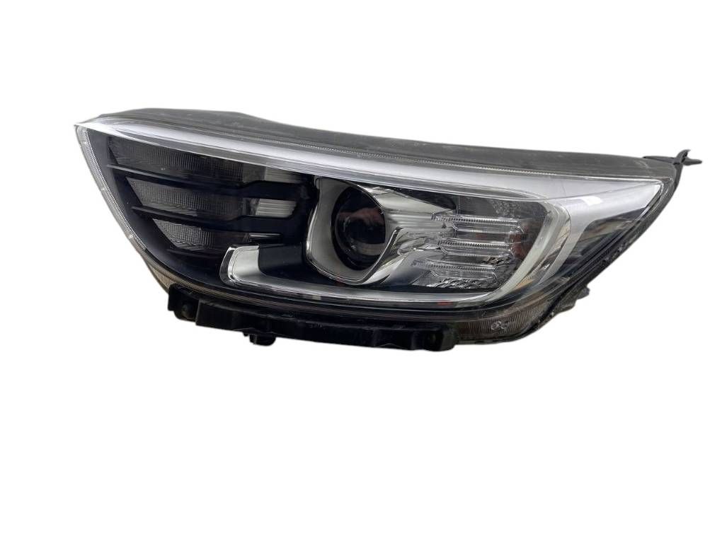 92101H8 Headlight left KIA STONIC (YB) (2017-)