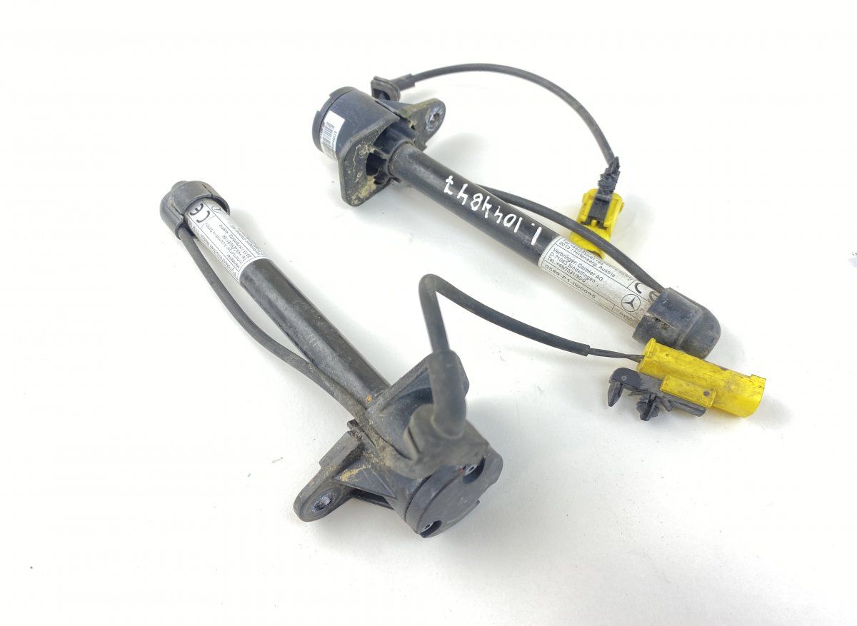 A1669060002 Set of bonnet (hood) actuators MERCEDES-BENZ GL-CLASS (X166) (2012-2019)