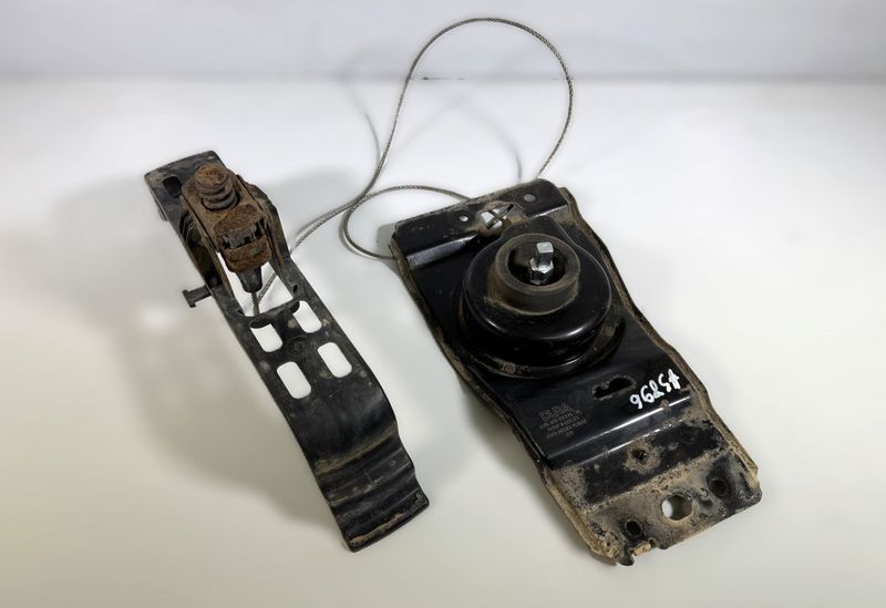 05109667AA Spare Wheel Carrier under vehicle CHRYSLER VOYAGER V (RT) (2007-2016)