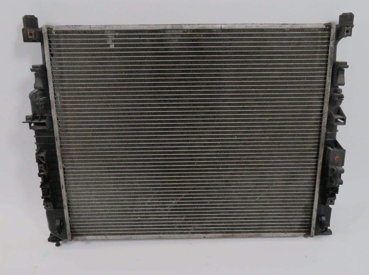 A2515000303 A2515000503 A2515000703 Radiator MERCEDES-BENZ GL-CLASS (X164) (2006-2012)