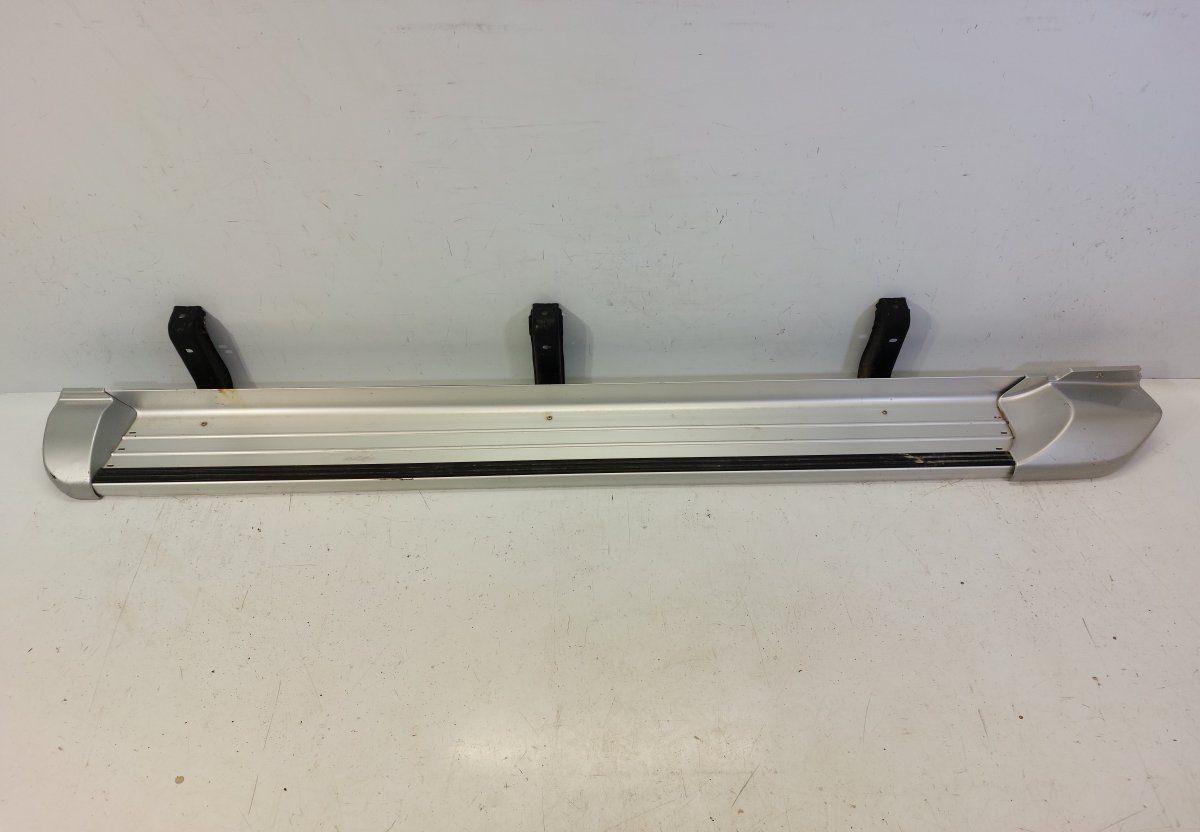 5360A053 Foot / side step left MITSUBISHI L200 V / TRITON (KJ, KK, KL) (2014-2023)