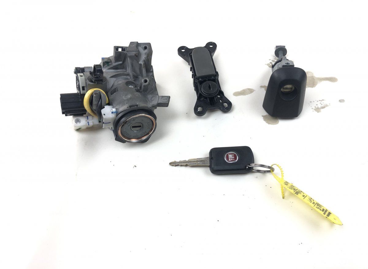 6000605927 6000605927 Ignition switch lock (ignition barrel) FIAT FULLBACK (502, 503) (2016-2019)