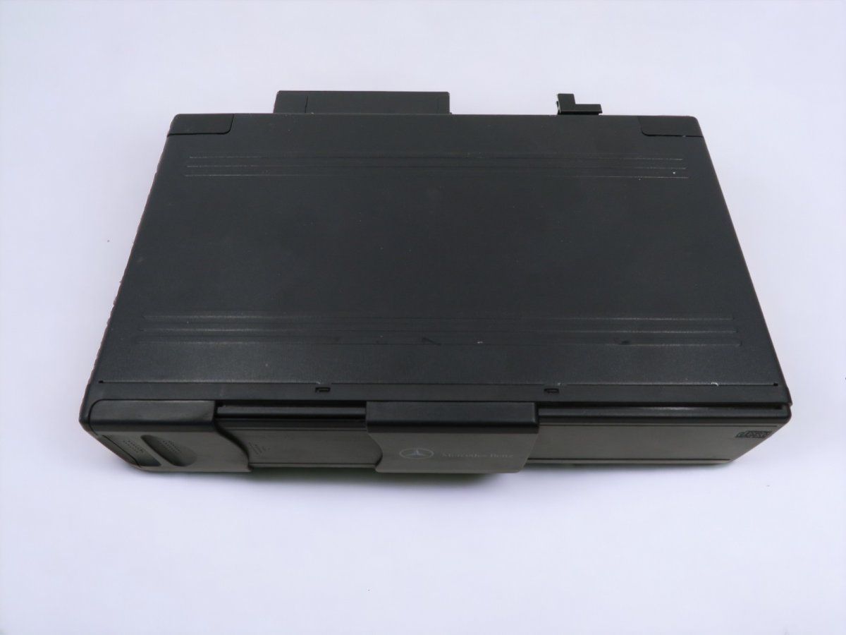 A2038209089 CD  Changer MERCEDES-BENZ SL-CLASS (R230) (2001-2012)