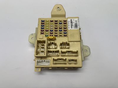 954002P111 Fuse box KIA SORENTO II (XM) (2009-2015)