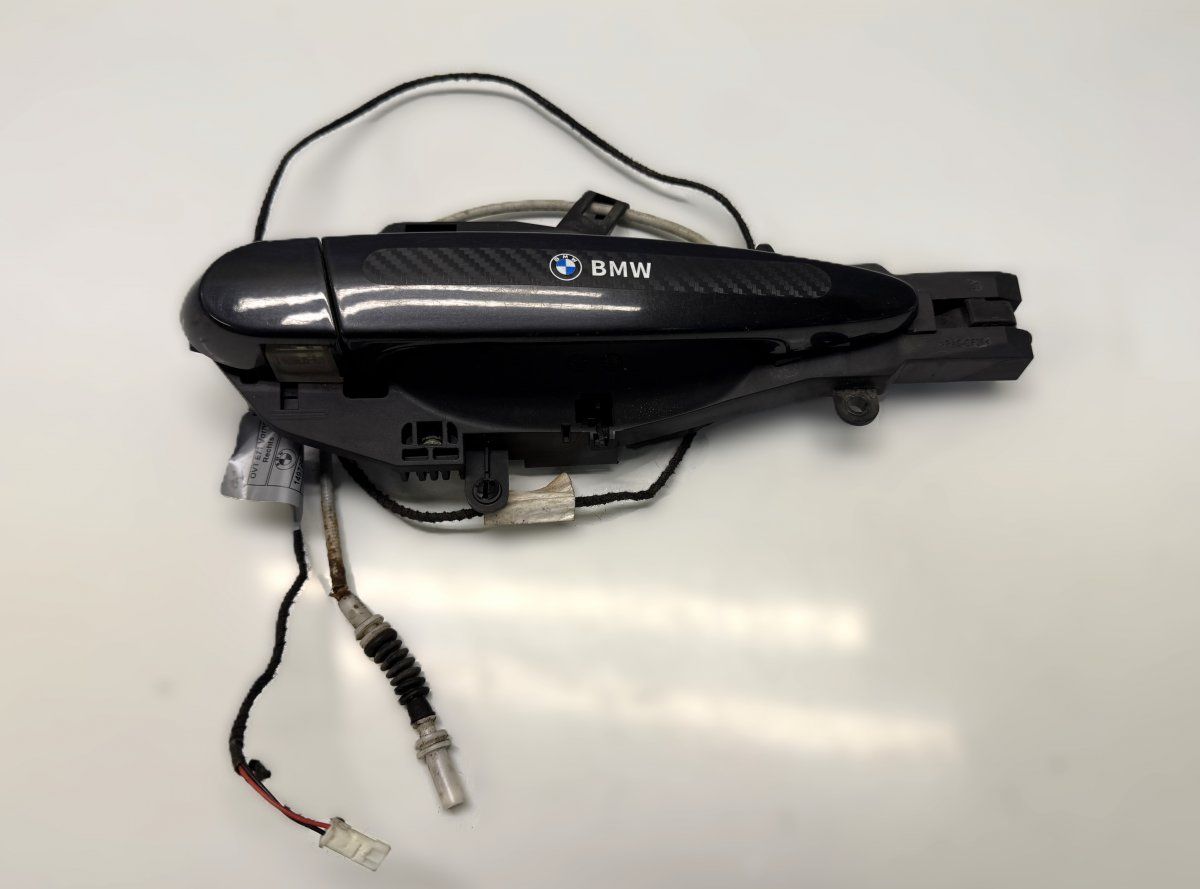 51217193264 51217207562 720988203 Door Handle Exterior Front Right BMW X5 (E70) (2007-2013)