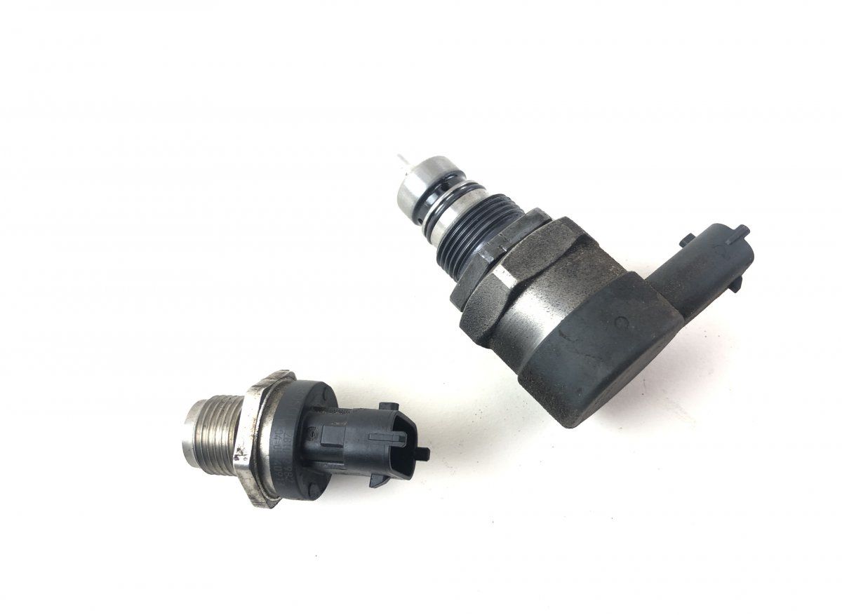 0281006209 0281006309 Fuel pressure regulator JEEP GRAND CHEROKEE IV (WK, WK2) (2010-2021)