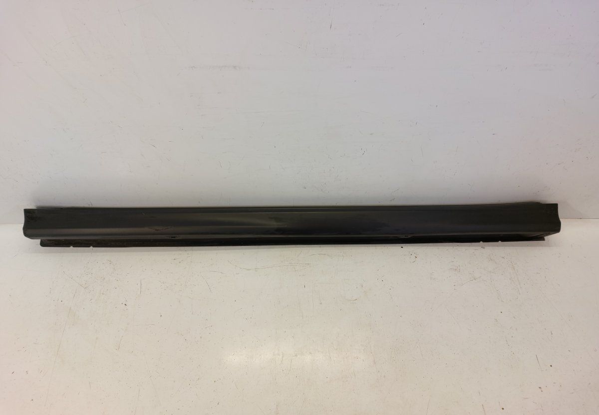 7250A131 Side Skirt Left MITSUBISHI ECLIPSE CROSS (GK) (2017-)