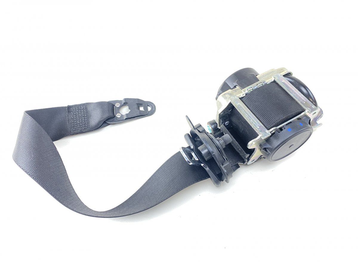 A2058600285 Seat Belt Front Right MERCEDES-BENZ C-CLASS (W205) (2013-2021)
