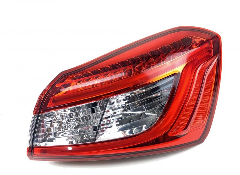 670107148 Tail light, right MASERATI GHIBLI III (M157) (2013-2023)