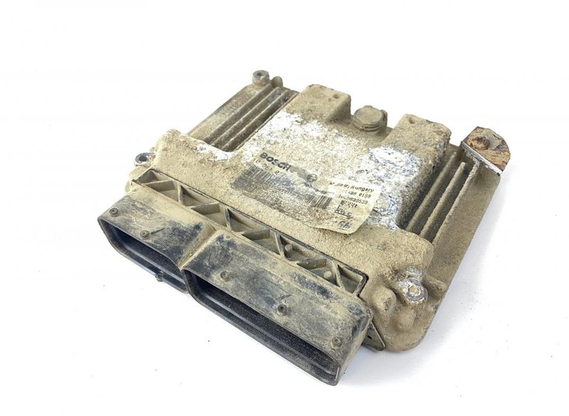 0281017717 Engine Control Unit / module (ECU) SAAB 9-3 (YS3F) (2002-2012)