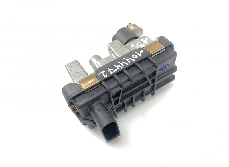 G82 G21 G70 Turbocharger control valve / actuator PORSCHE CAYENNE II (2010-2017)