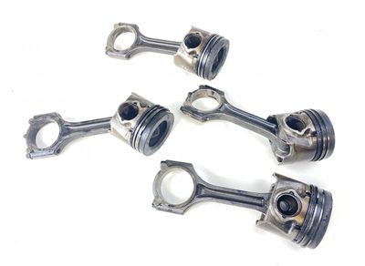 234A02A910 Piston Kit KIA CEE&#39;D II (JD) (2012-2018)