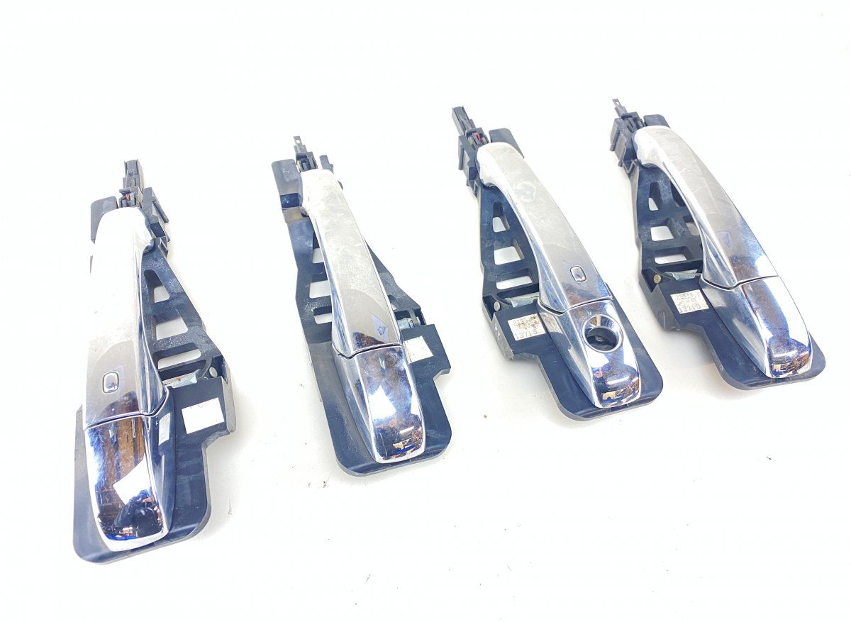 68083849AD 68083852AD 55113686AG 68078959AE Door handle exterior set JEEP GRAND CHEROKEE IV (WK, WK2) (2010-2021)