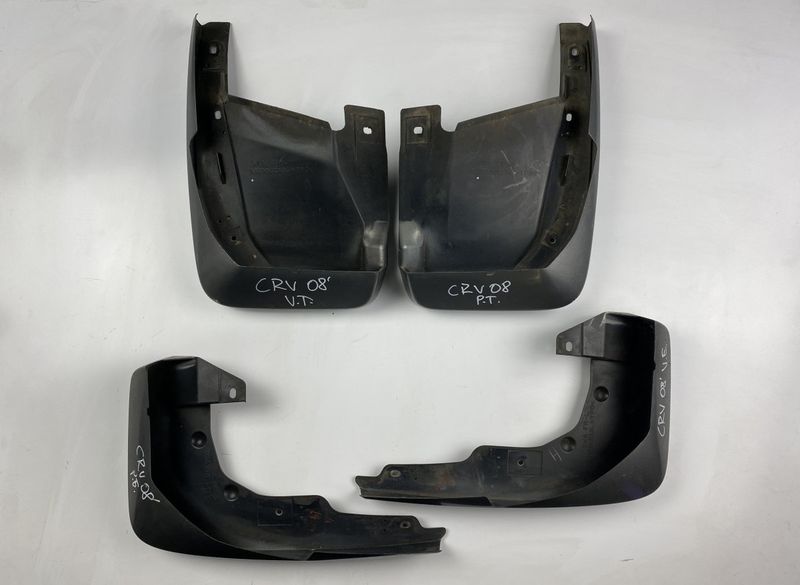 75820SWA003 75810SWA003 75800SWA003 Mud guard front right HONDA CR-V III (RE) (2006-2012)