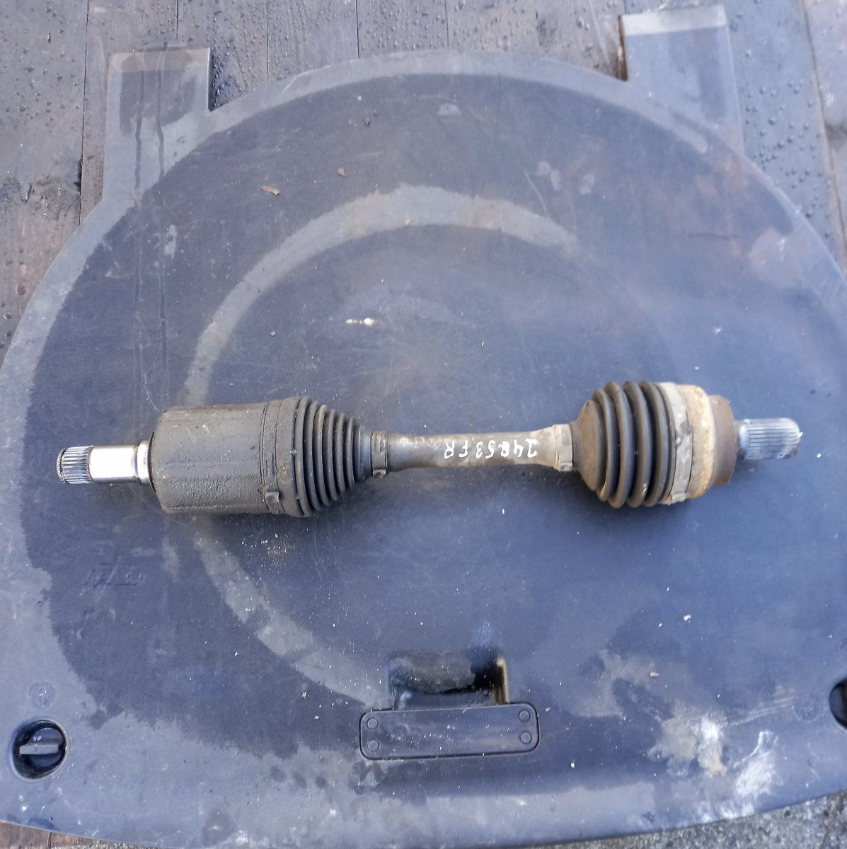 A2043301601 A2043302301 A2043302701 A2043301600 Drive Shaft Front Right                                    MERCEDES-BENZ GLK-CLASS (X204) (2008-2015)