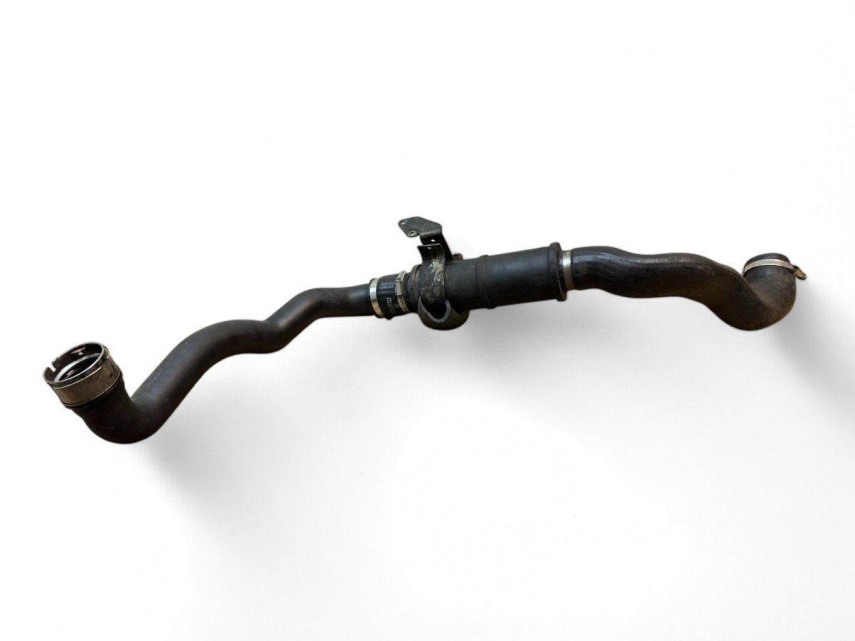 55111379AB 4011410A 0111968A K55111379AB Intercooler pipe left LANCIA THEMA II (LX) (2011-2014)