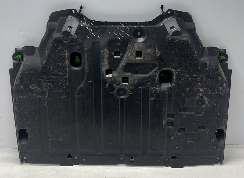 9847060580 Engine splash shield CITROËN C4 III / X (C41) (2020-)