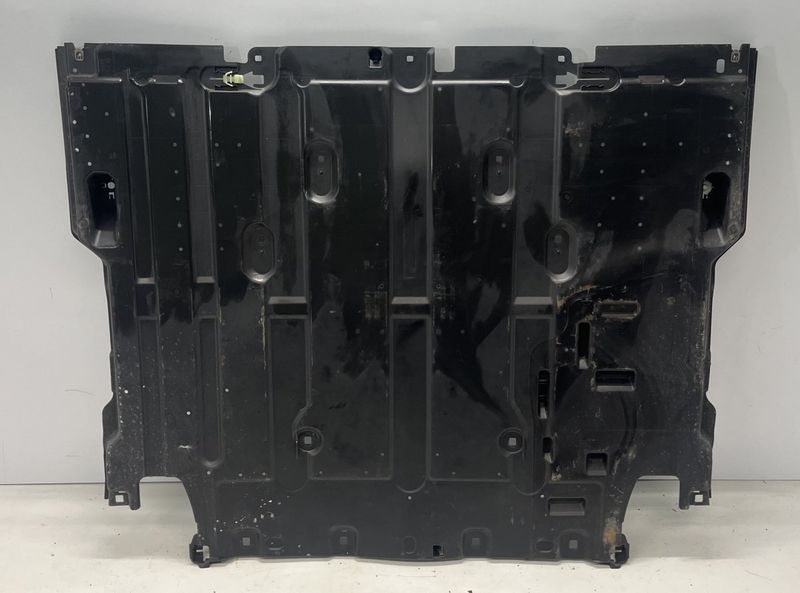 9847061080 9847061180 Engine splash shield CITROËN C4 III / X (C41) (2020-)