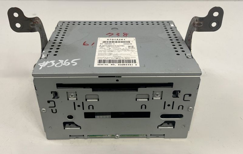 8701A261 Radio MITSUBISHI OUTLANDER II (CW, ZG, ZH) (2006-2012)