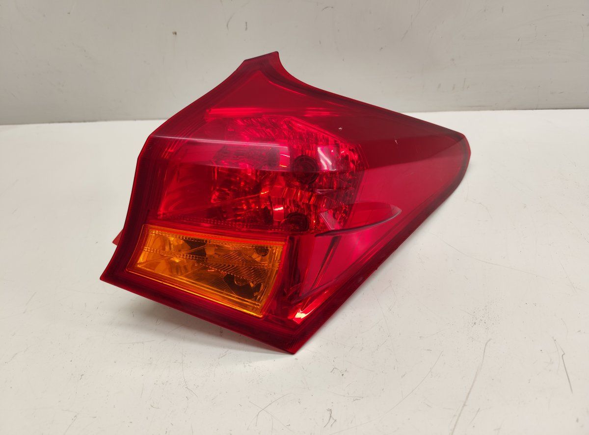 8155102740 Tail light, right TOYOTA AURIS (E18) 2012-2018