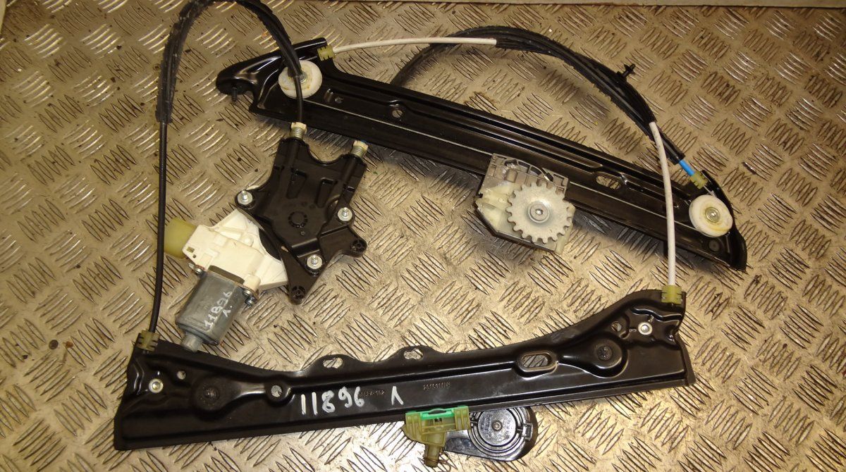 7281623S Window Regulator Compl. front left BMW 4 (F32, F33, F36, F82, F83) (2013-2020)