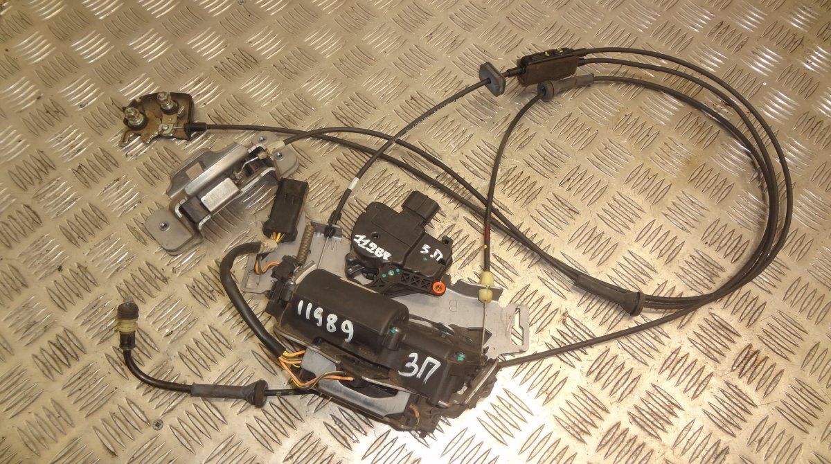 Door Lock Rear Right CHRYSLER VOYAGER V (RT) (2007-2016)