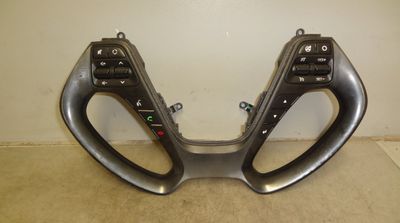 Steering wheel MF switch set KIA CEE&#39;D II (JD) (2012-2018)