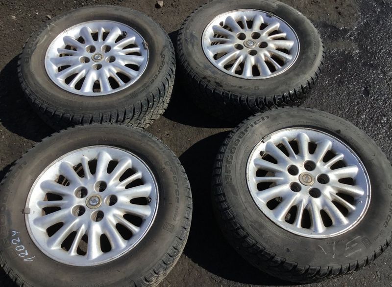 Rim set With Tyres 4 pcs CHRYSLER VOYAGER IV (RG, RS) (2000-2008)