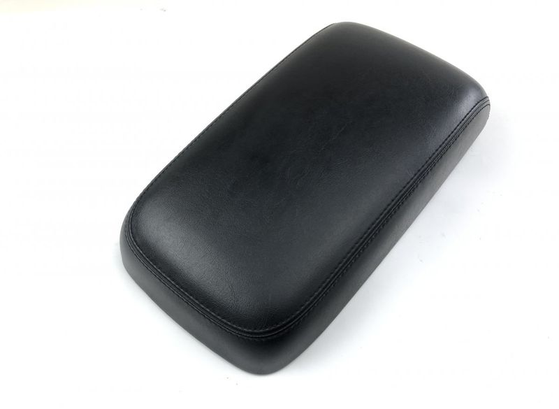 1VT06DX9AD Armrest cover front CHRYSLER 300C II (2010-2023)