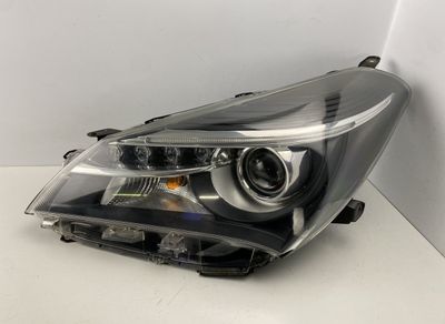 811700DA50 Headlight left TOYOTA YARIS III (XP150) (2013-)