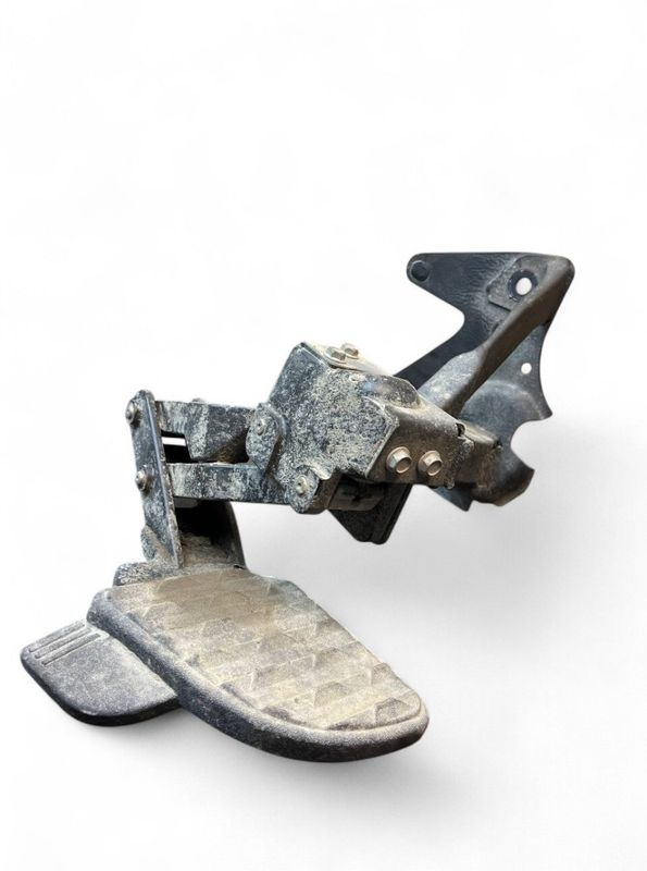 82215289AG 68276196AA 68276196AA 68276196AB 82215289 82215289AB 82215289AC 82215289AD 82215289AE 82215289AF 82215289AG Foot step, other RAM RAM Pickup (DT) (2018-)