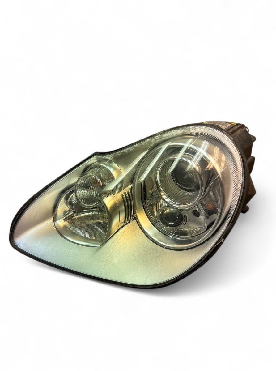 89306359 95563115731 7L5941005AR Headlight left PORSCHE CAYENNE I (2002-2010)