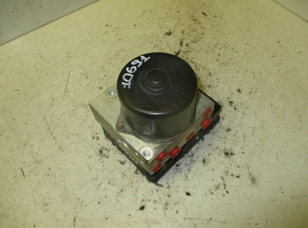 ABS hydraulic unit / pump CHRYSLER VOYAGER IV (RG, RS) (2000-2008)