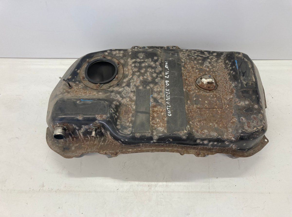 1700A526 Fuel Tank MITSUBISHI OUTLANDER II (CW, ZG, ZH) (2006-2012)