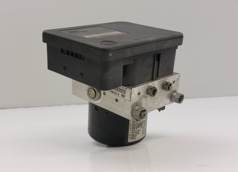 4670A532 062109-51003 285600-10023 062102-08903 062190-22704 ABS hydraulic unit / pump MITSUBISHI OUTLANDER II (CW, ZG, ZH) (2006-2012)