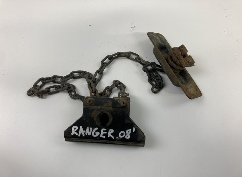 XM34-1A131-DB XM341A131DB Spare Wheel Carrier under vehicle FORD RANGER II (2005-2012)