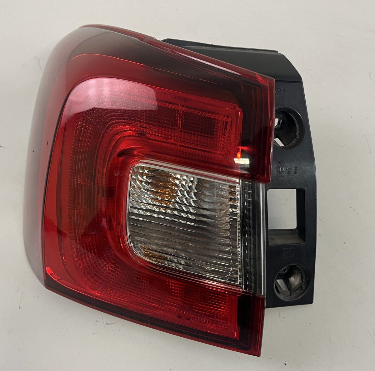 84201VA051 A4N442-0001 Tail light left SUBARU LEVORG I (VM) (2015-2020)