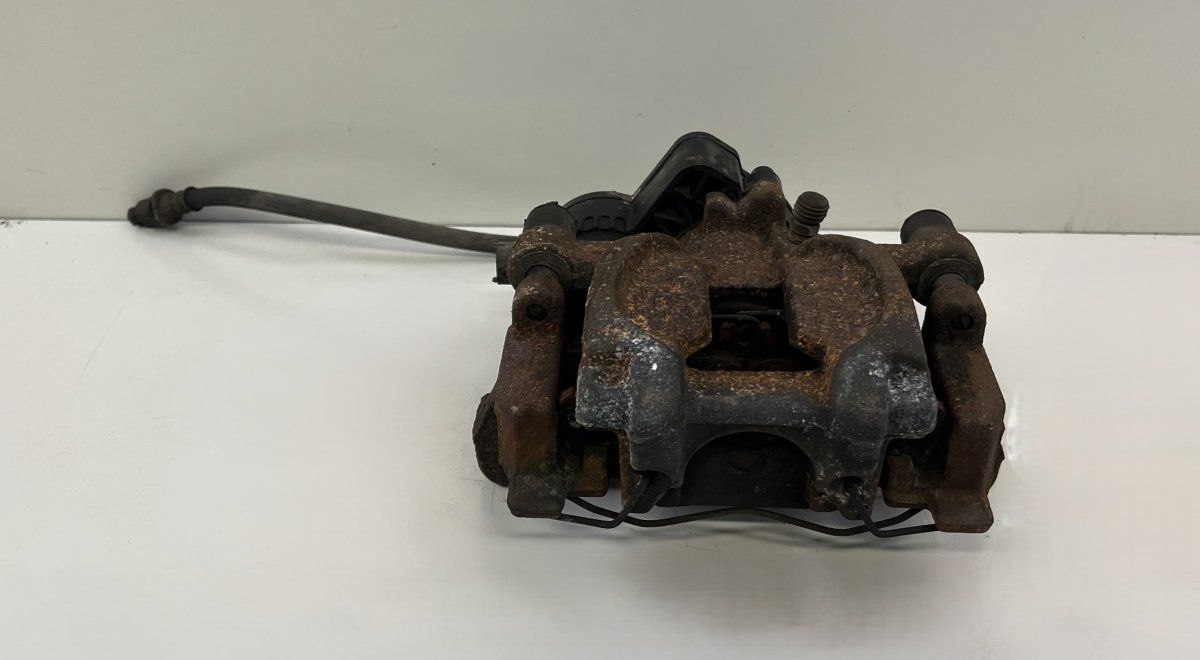 26620AL020 Brake caliper rear  right SUBARU LEGACY VI / Outback (2014-2019)