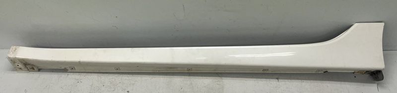877513Z000 Side Skirt Left HYUNDAI i40 (VF) (2011-2019)