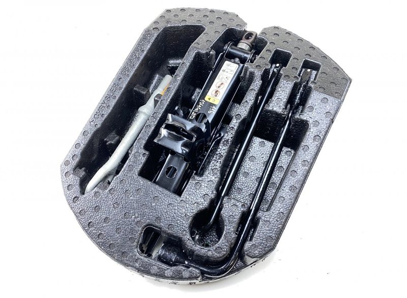 68541139AA 68284640AB Jack JEEP GRAND CHEROKEE IV (WK, WK2) (2010-2021)