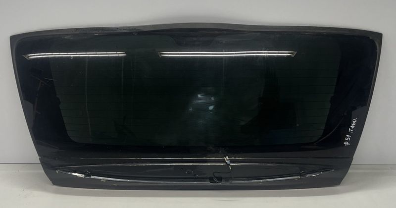 15847118 Rear Window glass CADILLAC ESCALADE (1998-2006)